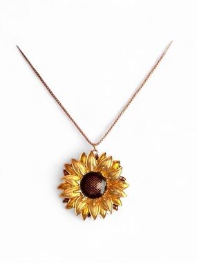 Sunflower Pendant Necklace - Gold Tone